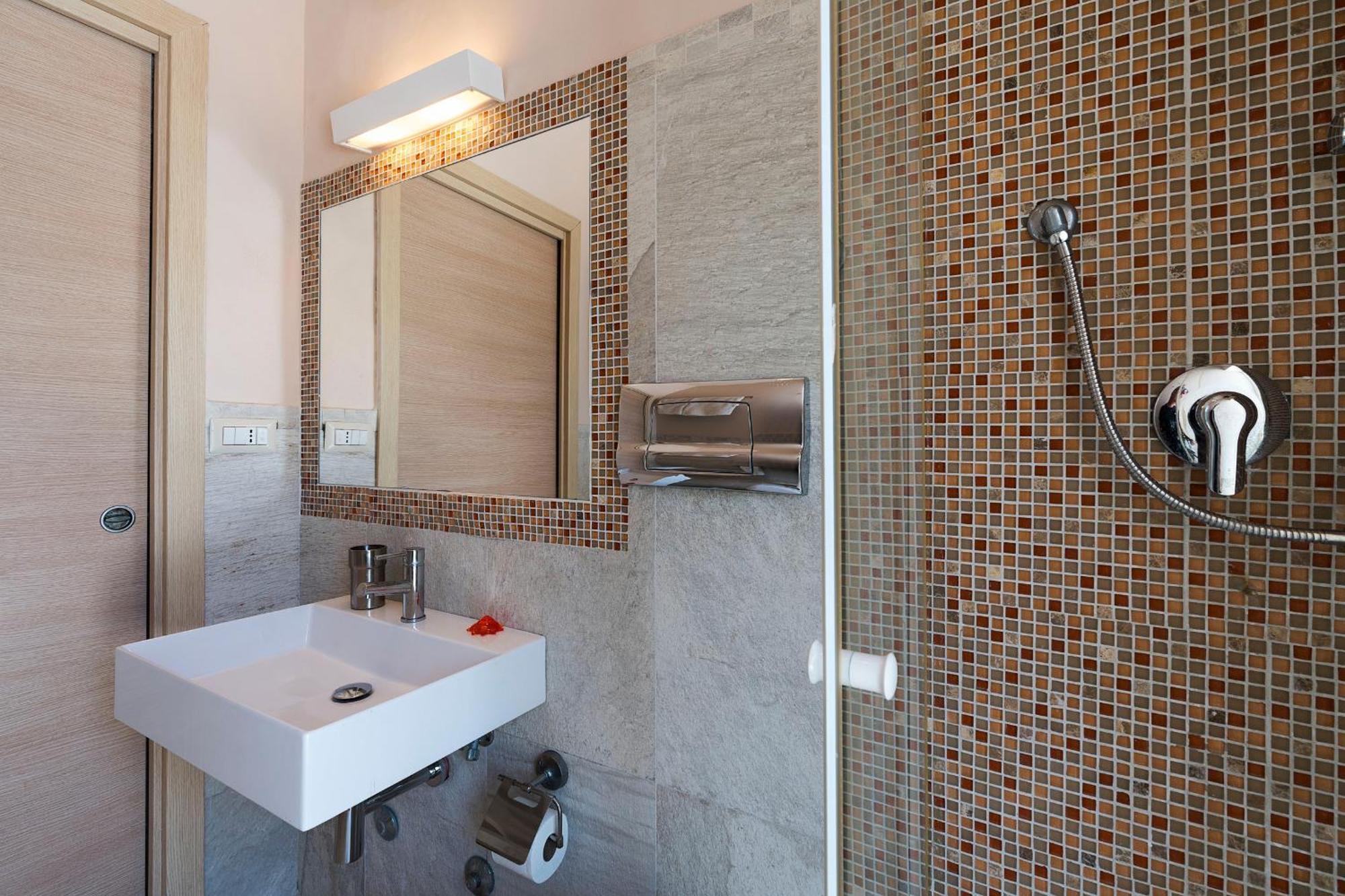 Brezza Marina Vila Calabernardo Exterior foto