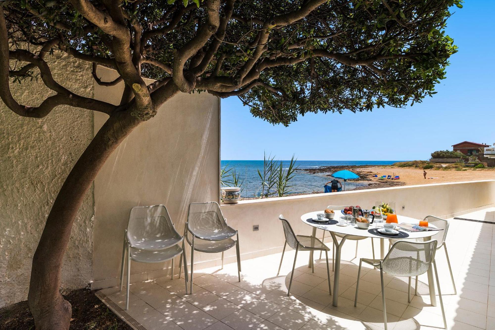 Brezza Marina Vila Calabernardo Exterior foto