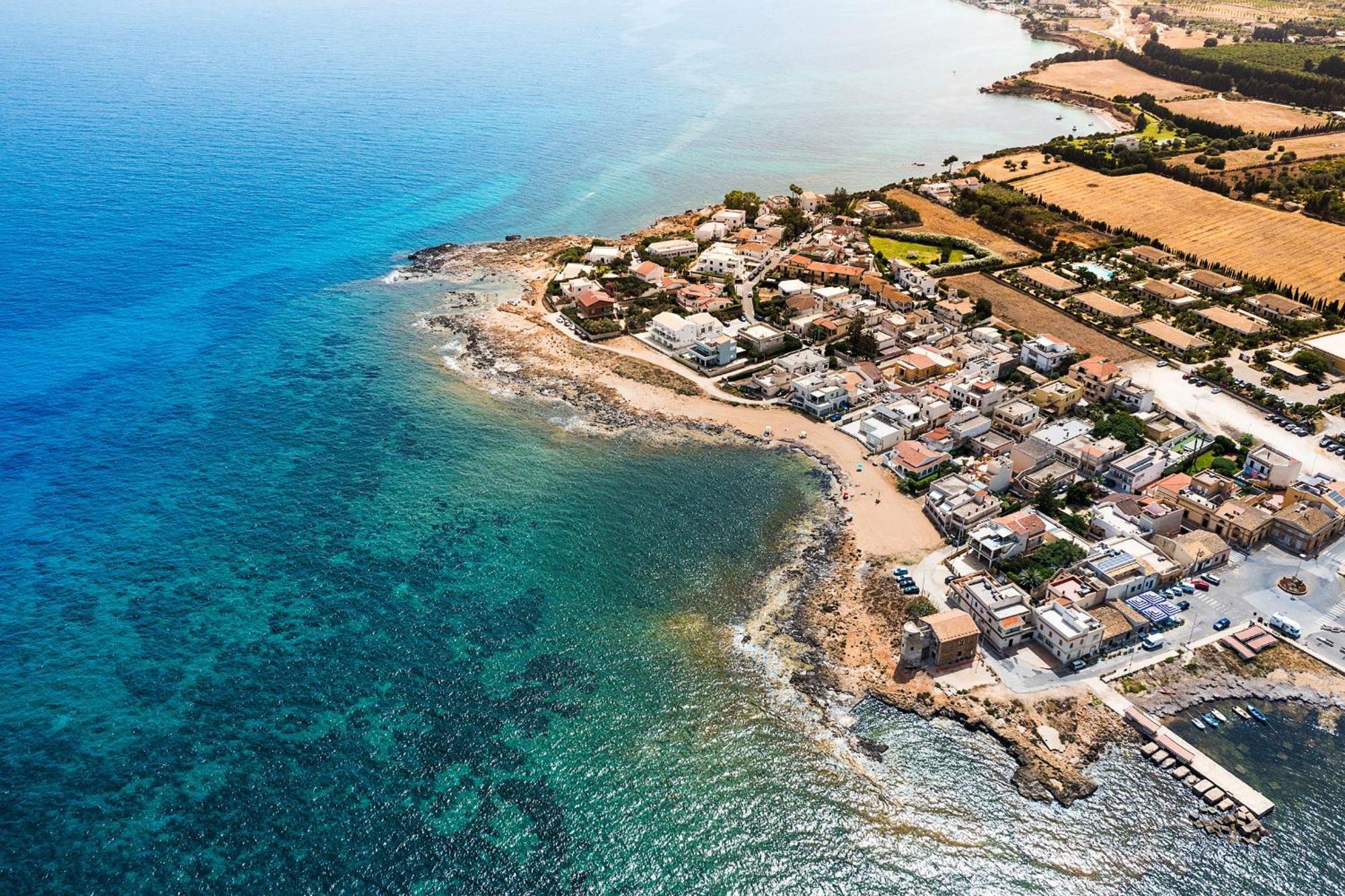 Brezza Marina Vila Calabernardo Exterior foto